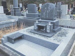 洋型墓石（仙台市内、葛岡霊園）